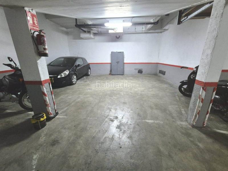 Foto e5ea9b33-080c-4d77-b0b2-d8d8cedde00f. Posto auto in Congrés Badalona