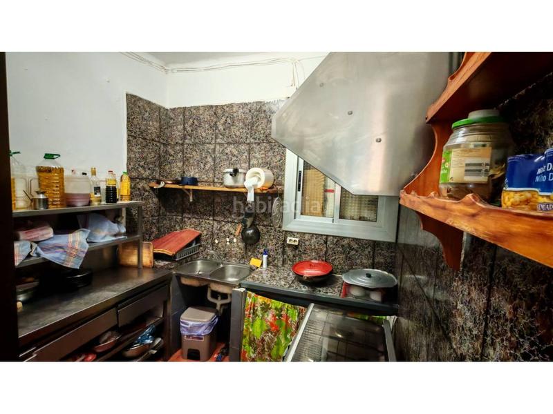Foto d32d69cd-ddb1-469b-a4b0-5bb950f498be. Local comercial se vende bar funcionando y totalmente equipado! en Badalona