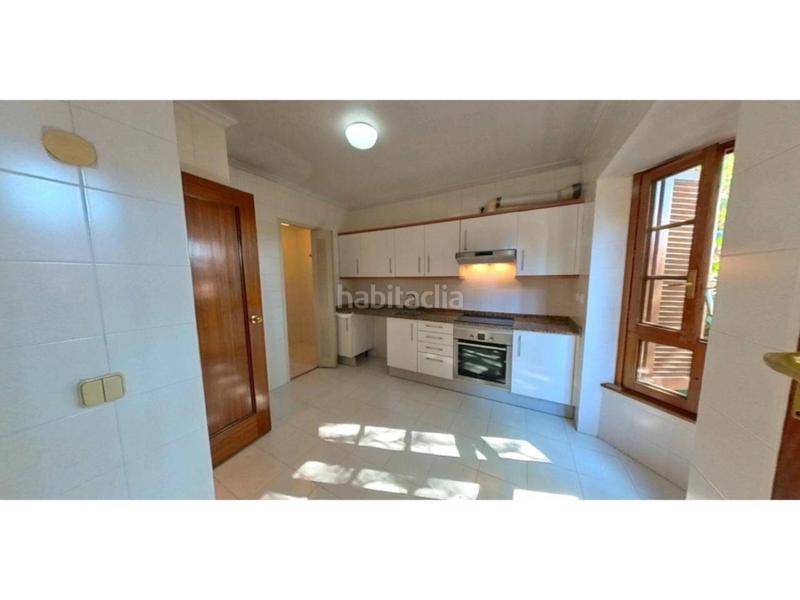 Foto 6f39305a-4bf4-4bd0-90ba-cb9c0b4790a9. Casa gran casa en venta montigala en Centre Badalona
