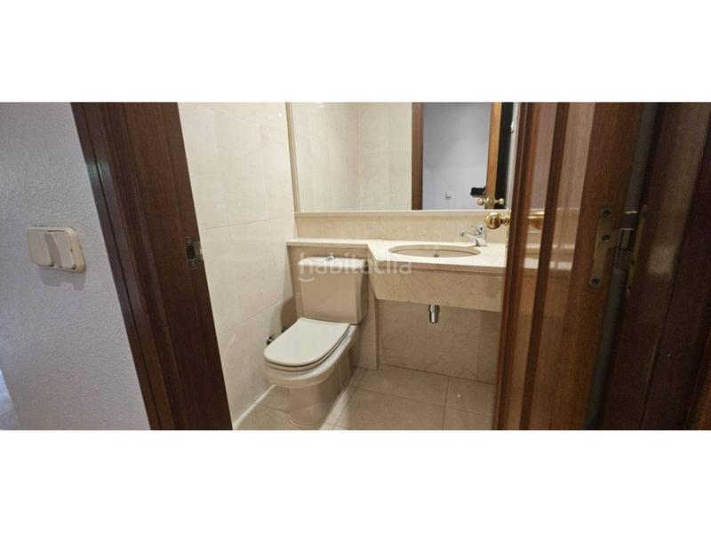 Foto 8eb62b8a-63ce-479c-ae39-bd53a49fc764. Casa gran casa en venta montigala en Centre Badalona
