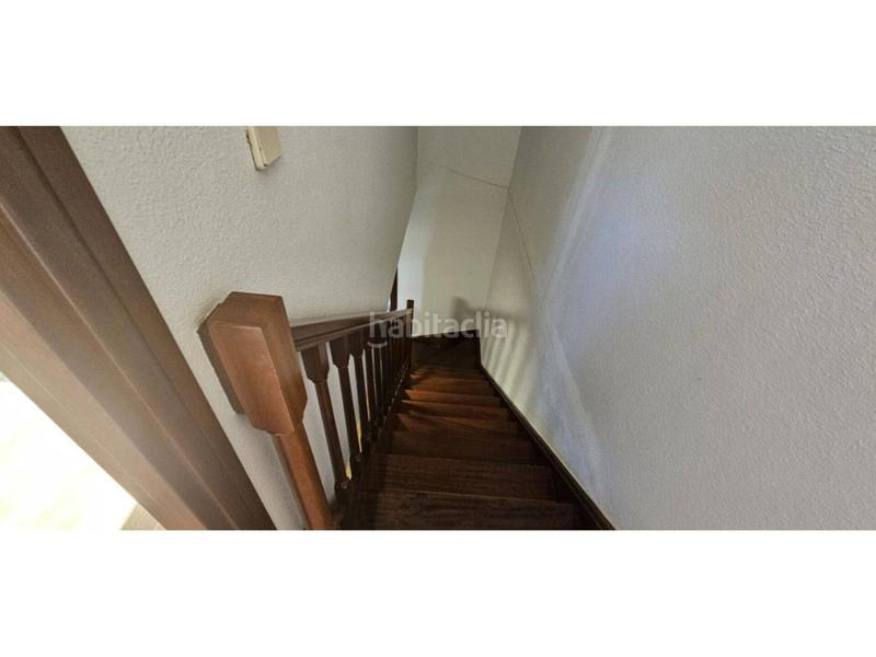 Foto ab16d7a2-bf7b-40b8-b65d-ea3eef93bc47. Casa gran casa en venta montigala en Centre Badalona