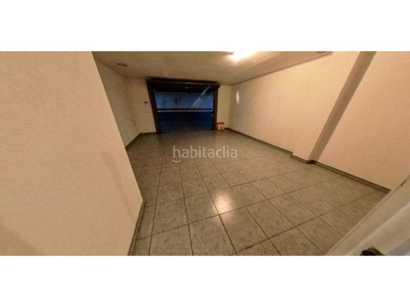 Foto f6daf8b0-dc05-4e7b-94ac-e41d09c1c7d6. Casa gran casa en venta montigala en Centre Badalona