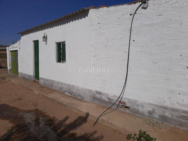 Foto 4c423d33-955f-45b2-b27e-072a650fec98. Chalet avec parking dans Calamonte