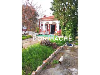 Mas en Oeste. Campo+nave+casa con piscina prxima a mrida