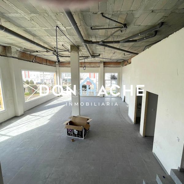 Foto c3ddde4d-811c-491f-ad02-289f1c461e6d. Lloguer local comercial a Este Mérida