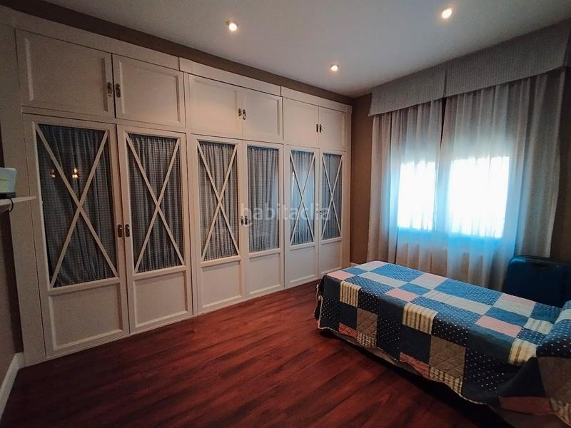 Foto 50c2cef0-a36c-4b93-951b-92393ca2aa4e. Chalet amplio chalet en el corazón de salesianos en Mérida