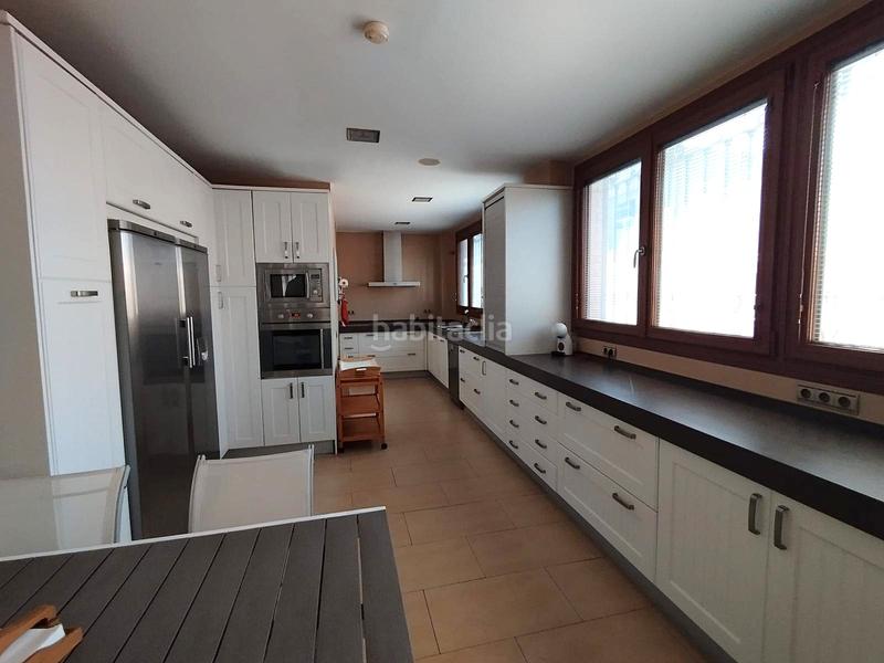 Foto b6ac63f2-0117-4399-9069-5e8c4dfe310e. Chalet amplio chalet en el corazón de salesianos en Mérida