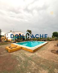 Casale en Valverde de Mrida. Gran chalet cercano a valverde