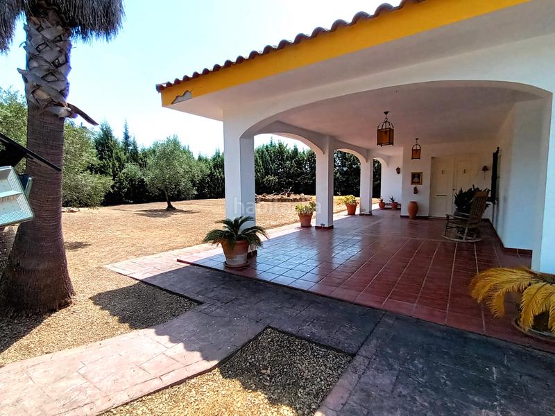 Foto 02111882-9d75-45dd-8bd7-bfed713f442e. Chalet  ideal en urbanización privada en Golf Guadiana Badajoz