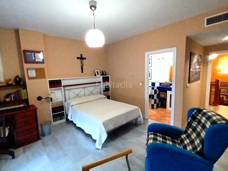 Foto 1f9ae77c-5069-48ed-ae47-6980db203cd1. Chalet  ideal en urbanización privada en Golf Guadiana Badajoz