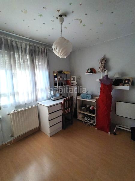 Foto 03b9c3e9-3087-4c01-a7bb-6bce6ac26c20. Semi detached house with heating parking in Norte Mérida