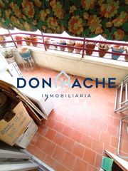 Etagenwohnung in Centro. Pisazo en el centro con garaje incluido