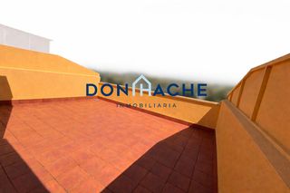 Semi detached house in Oeste. Próximamente adosado en el prado a la venta