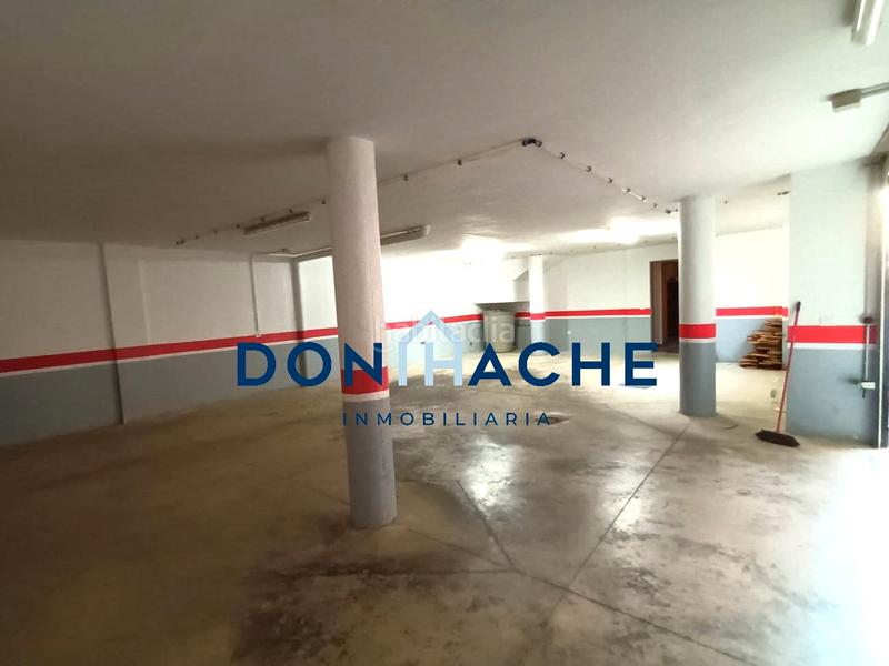 Foto 9deb800d-02b0-4d1e-a5f7-d58f5eac95af. Casa aparellada amb calefacció aparcament a Sur Mérida