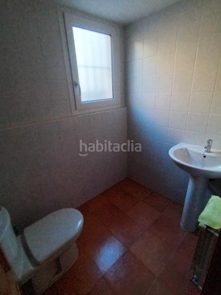 Foto d113e2f7-0cca-45ba-96e7-30f413cb3a08. Casa aparellada amb calefacció aparcament a Sur Mérida