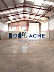 Capannone industriale in Sur. Fantástica nave en salesianos