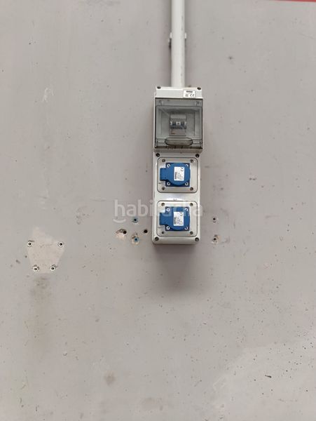 Foto bfe30380-e4f5-422a-ba49-d91ab0b7e71e. Nau industrial a Sur Mérida
