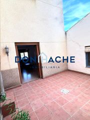 Pis a Oeste. Pisazo don hache inmobiliaria