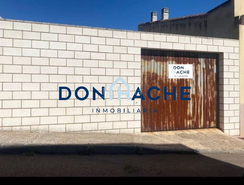 Foto 9ecfecec-332a-49ec-bac5-92fdc6380cc0. Terreny residencial a Calamonte