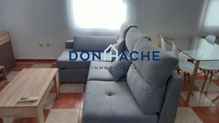 Lloguer Pis a Este. Don hace inmobiliaria alquila