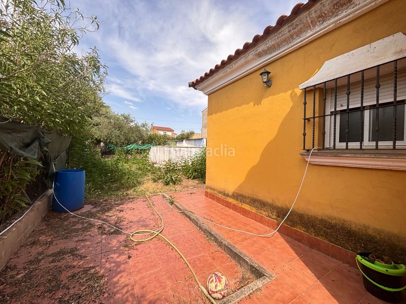 Foto 1ef88a12-db19-4155-ade1-d8c538e5af22. Xalet amb aparcament piscina a Este Mérida