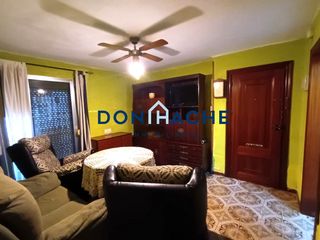 Appartamento  Calle alfareros. Bajo ideal inversores/ don hache