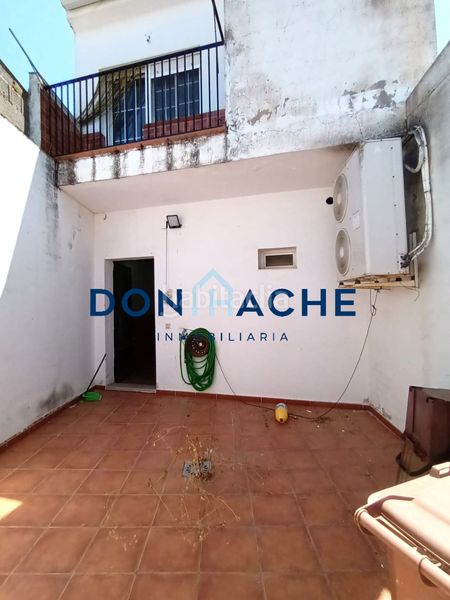 Foto 099b14fd-c564-48ec-9754-59b1339ae764. Casa a Valverde de Mérida