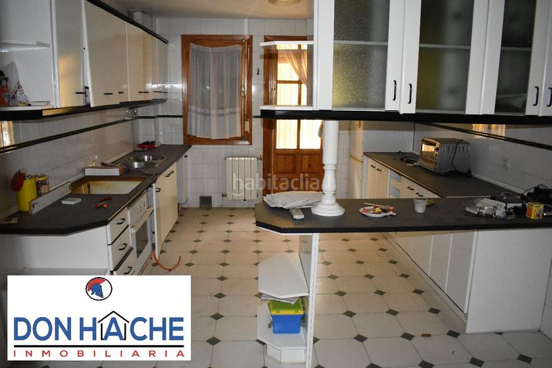 Foto 6932e6ed-941d-4af4-9a9d-57b083e5cb52. Maison jumelée avec parking dans Oeste Mérida