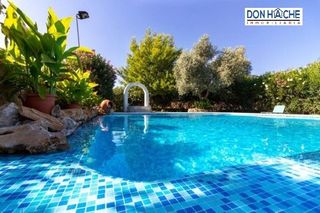 Country house in Almendral