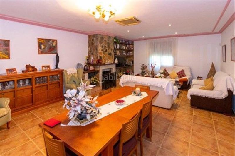 Foto 6b6ded75-e84e-4d0b-9a39-828c36cd9fbc. Mas avec parking piscine dans Almendral