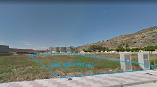 Terrain urbain à Carrer dels bombers 5. Solar comercial en venta en  cullera, valencia