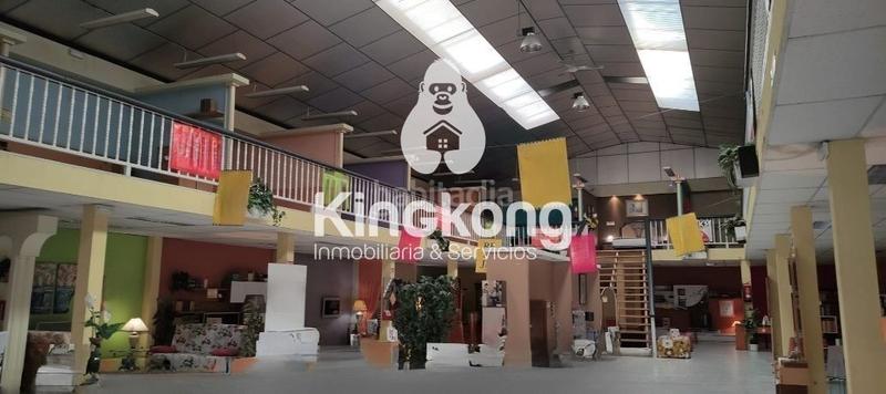 Foto 8729e1ba-6789-4ceb-ad50-618531f1ad8a. Fabrikhalle in Estación Coslada