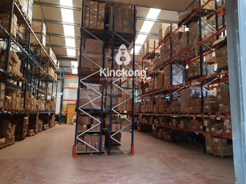 Foto 0974dc6e-3990-4aed-89b9-542b04de03b1. Nau industrial a Loeches