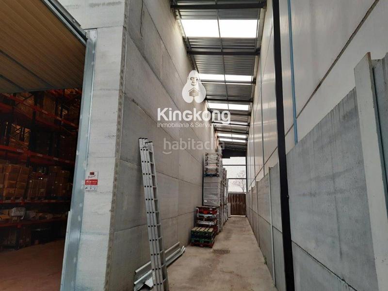 Foto 753cb132-a364-4bd4-9ce4-820c85a77f08. Nau industrial a Loeches