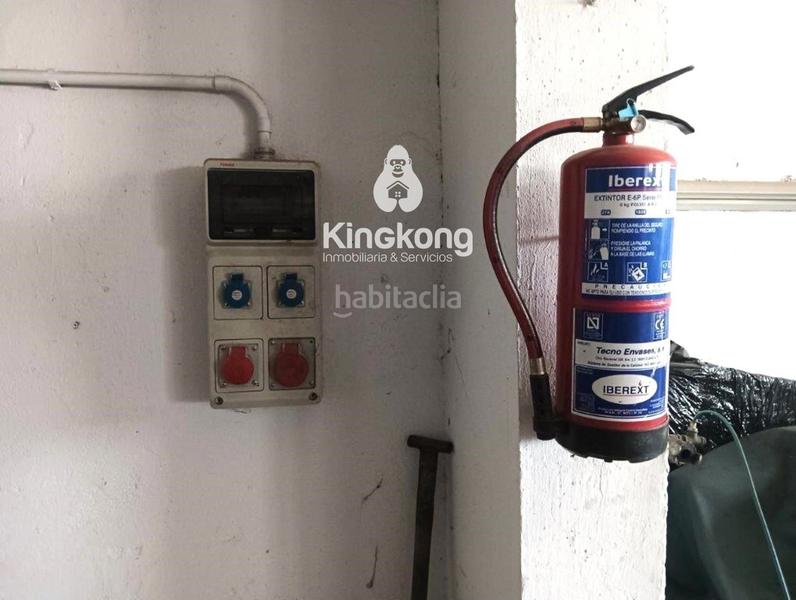 Foto 486f0e3b-77fd-49a8-885a-e1d4020dc700. Lloguer nau industrial a Arganda del Rey