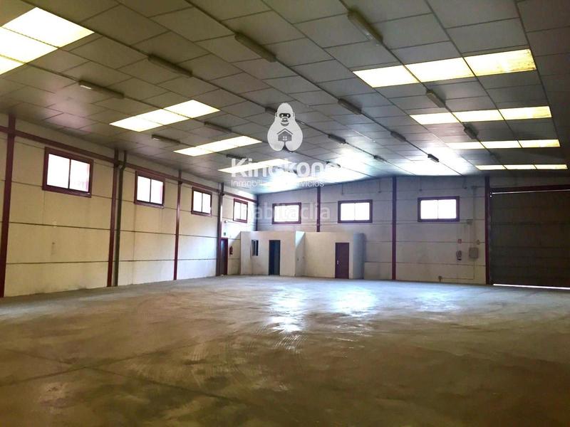 Foto 497b0aa7-92de-4f0b-bcd8-a4e7eb878787. Capannone industriale in Humanes de Madrid