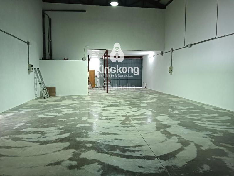 Foto 685f9c39-8766-43ab-92ca-b383267def1f. Nau industrial a Torres de la Alameda