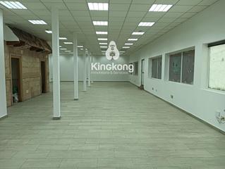 Nau industrial a Torres de la Alameda. Disponibles dos naves industriales unidas entre si en torres de