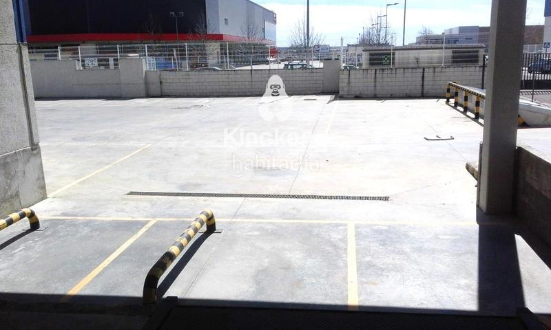 Foto 518c54cf-f089-4c47-b9ff-405b7e6e6e3e. Affitto capannone industriale in Montserrat-Parque Empresarial San Fernando de Henares