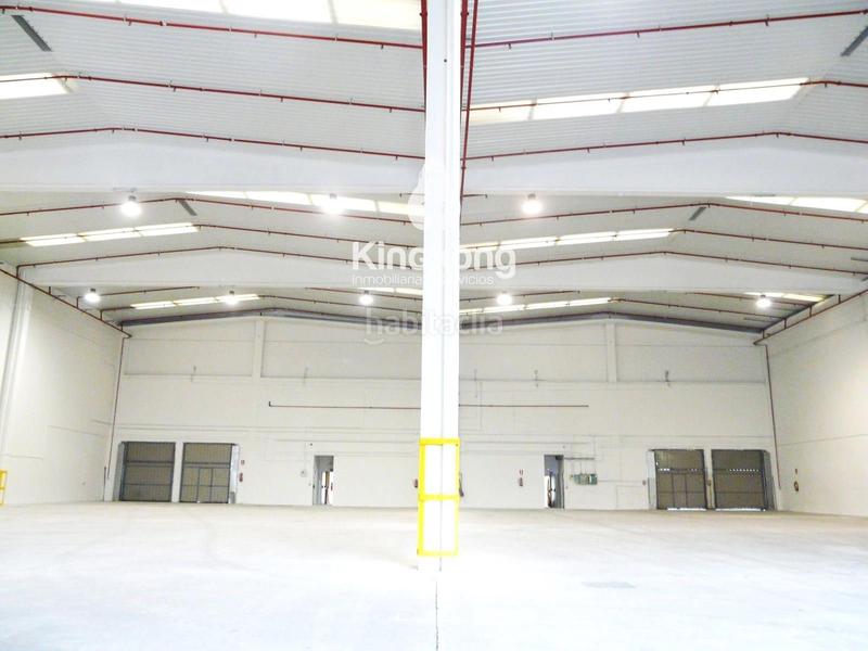 Foto b857e7e0-1569-47e1-8971-fd89290aa2ab. Rent industrial building in Montserrat-Parque Empresarial San Fernando de Henares