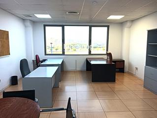 Lloguer Oficina a Rivas Futura. Oficina con plaza de garaje,  en alquiler en centro de negocios