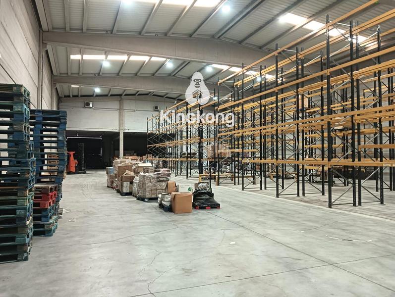 Foto ca1bba54-de32-42b8-98b9-aaf71aae7f31. Location bâtiment à usage industriel dans Loeches