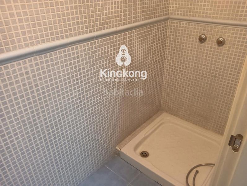 Foto f6abc2d3-7551-440c-9b79-66db8f5edb24. Location bâtiment à usage industriel dans Loeches