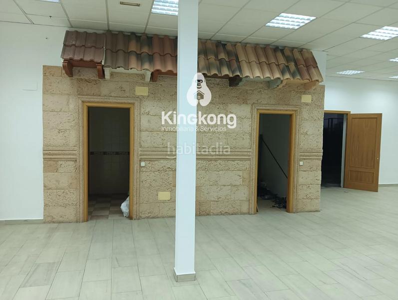Foto fd2cae6f-6d3a-4c19-97f1-d7d99242ad56. Lloguer nau industrial a Torres de la Alameda