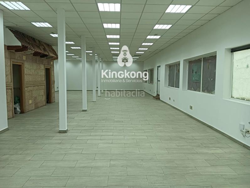 Foto 967e885b-2967-4da6-8501-49cd5b25e995. Location bâtiment à usage industriel dans Torres de la Alameda