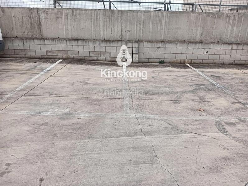 Foto c810513b-c51b-4d08-8819-350947df29f4. Nau industrial a Torres de la Alameda