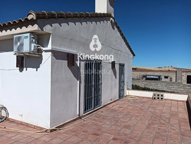 Foto 8fe3cbb0-e5ed-47f4-8d3b-da53ec280e67. Terreny residencial a Belinchón