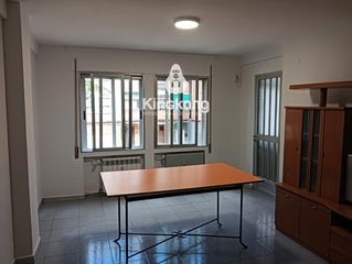 Miete Etagenwohnung in Perlita. Piso en alquiler en arganda del rey.