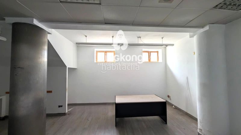 Foto f151d920-f86f-4e90-917b-8b272b0794d9. Local comercial a Canillejas Madrid