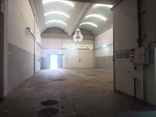 Miete Fabrikhalle in Población de Arroyo. Nave industrial en alquiler en la mejor zona de arganda del rey